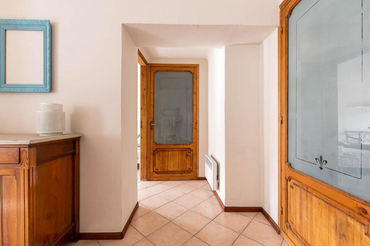 Superbe Appartement Dans Le Coeur De La Ville Antibes Exteriör bild