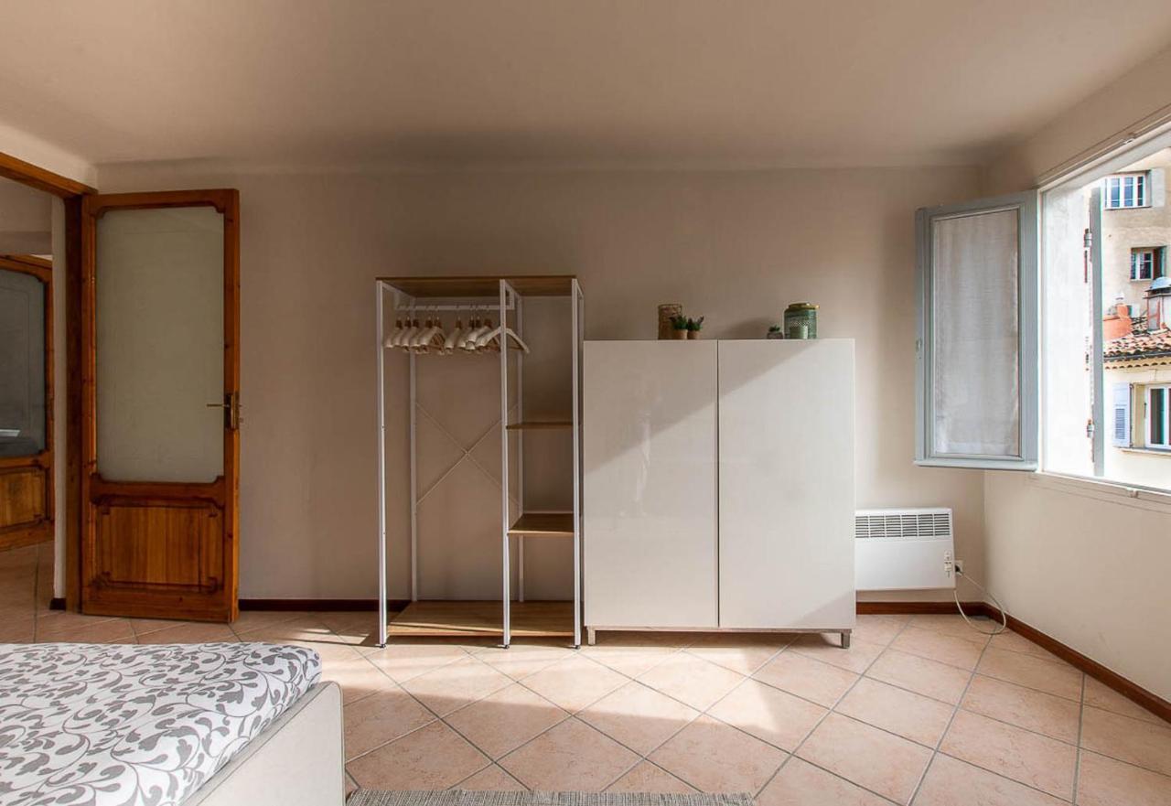 Superbe Appartement Dans Le Coeur De La Ville Antibes Exteriör bild